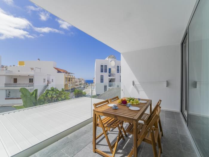 CHL Naos del Mar, seaside apartment and pool