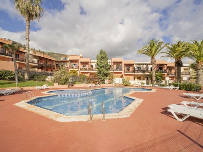 CHL La Mareta: cozy apartment with pool