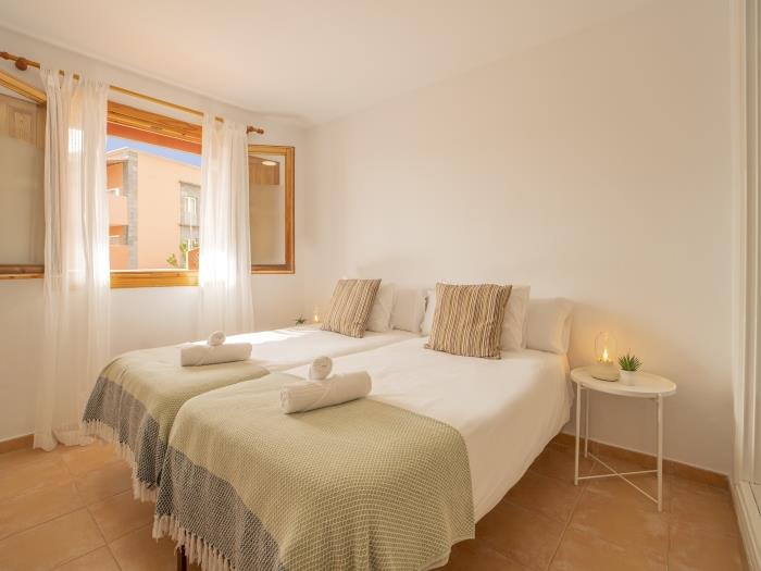 image CHL La Mareta: cozy apartment with pool 10